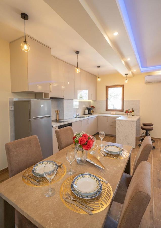 Apartment Vento Di Bocche II Kotor Eksteriør billede